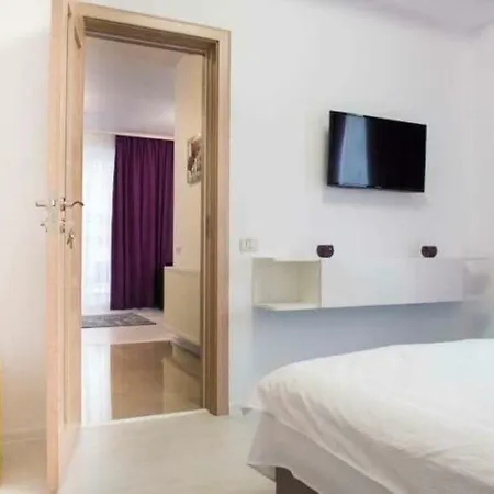 Apartment Rokos Mamaia